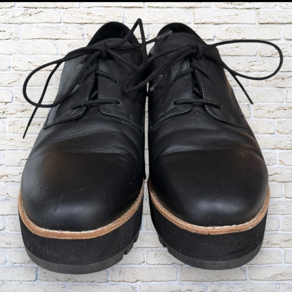 Like New Eileen Fisher Eddy Derby Black Leather Wedge Loafer Oxfords - Size 9 - Picture 3 of 7